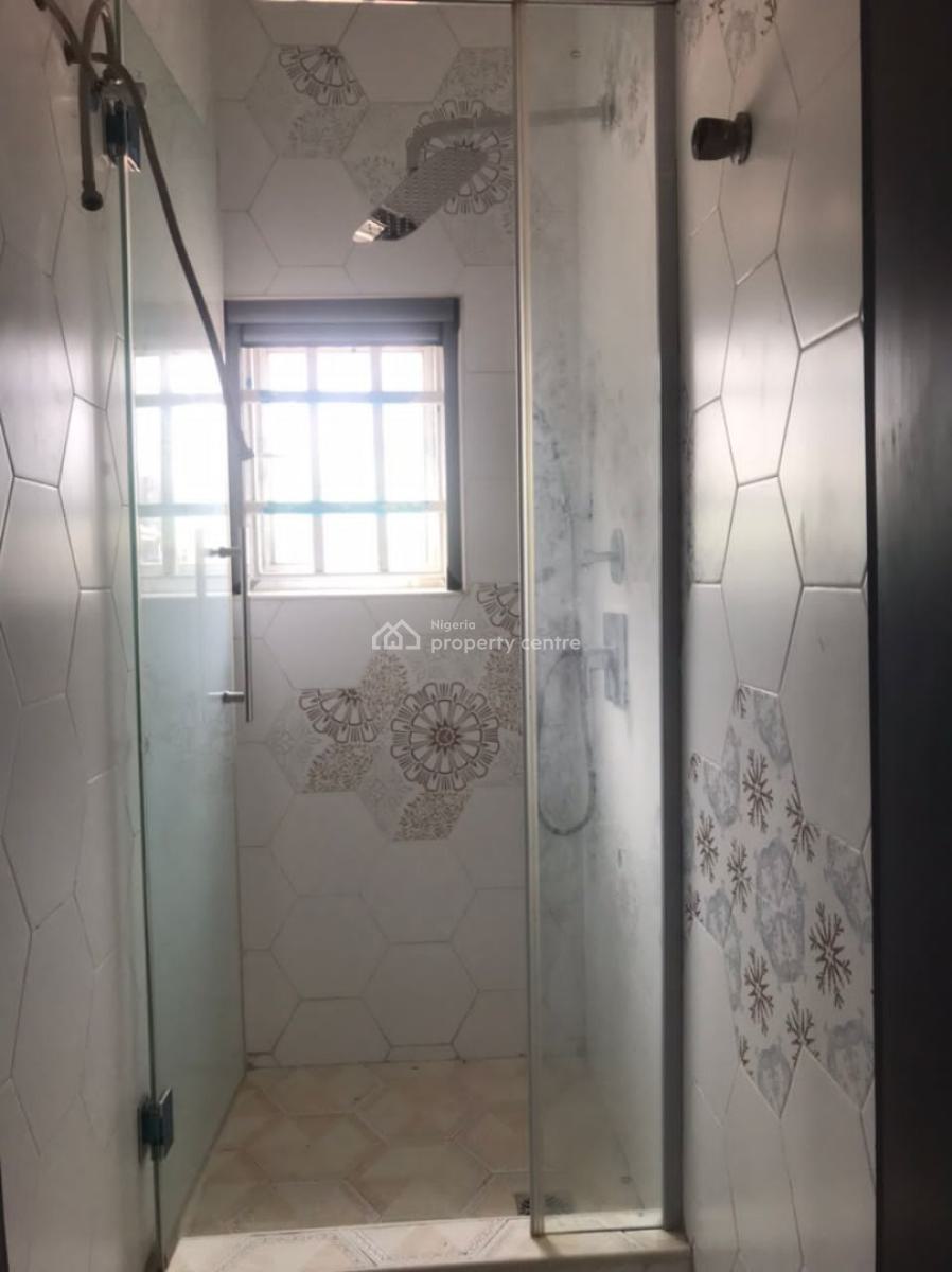 Exclusive of 3bedroom Flat with Servant Quarters Within Serene Estate, Lekki Phase 1, Lekki, Lagos, Lekki Phase 1, Lekki, Lagos, House for Rent