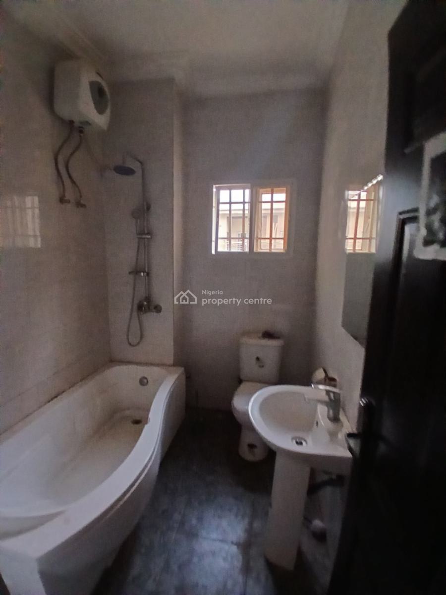 Spacious 3 Bedrooms All Rooms En Suite, Kaura, Abuja, Flat / Apartment for Rent