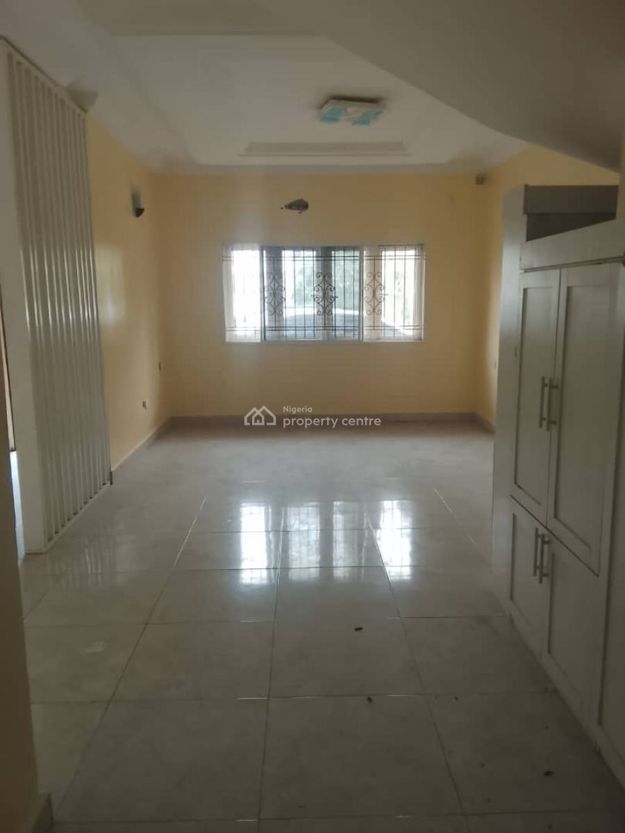 Exclusive 3 Bedroom Terrace  Duplex in a Secured Estate with Aroom Bq, Lekki Phase 1, Lekki, Lagos, Lekki Phase 1, Lekki, Lagos, Terraced Duplex for Rent