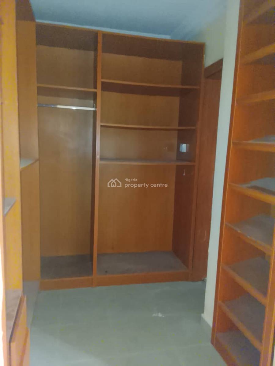 Exclusive 3 Bedroom Terrace  Duplex in a Secured Estate with Aroom Bq, Lekki Phase 1, Lekki, Lagos, Lekki Phase 1, Lekki, Lagos, Terraced Duplex for Rent