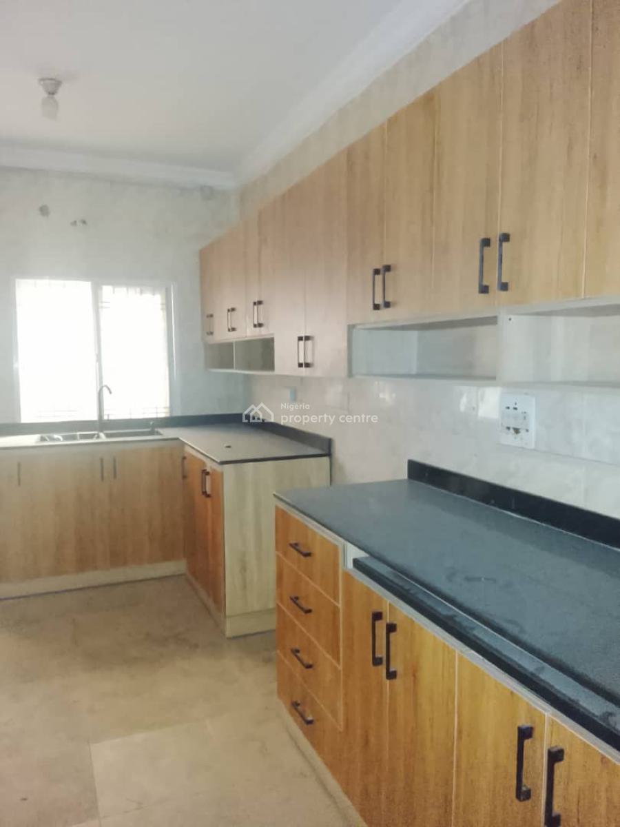 Exclusive 3 Bedroom Terrace  Duplex in a Secured Estate with Aroom Bq, Lekki Phase 1, Lekki, Lagos, Lekki Phase 1, Lekki, Lagos, Terraced Duplex for Rent