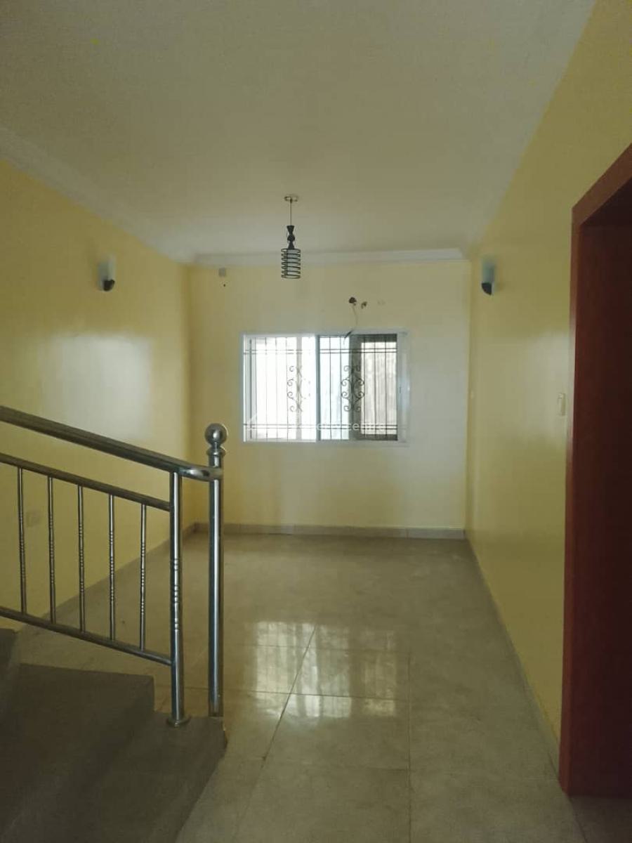 Exclusive 3 Bedroom Terrace  Duplex in a Secured Estate with Aroom Bq, Lekki Phase 1, Lekki, Lagos, Lekki Phase 1, Lekki, Lagos, Terraced Duplex for Rent
