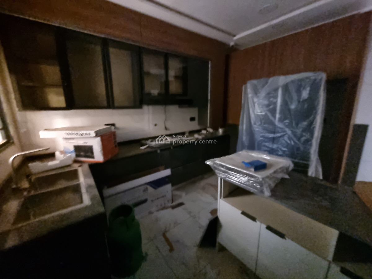 Newly Built 4-bedroom Terrace Duplex with Bq, Jahi, Abuja, Terraced Duplex for Sale