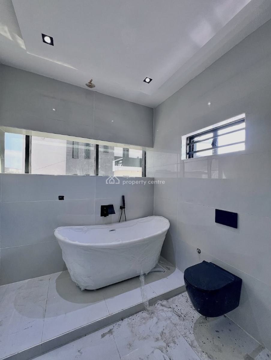 Contemporary 5 Bedroom Fully Detached Home, Ologolo, Lekki, Lagos, Detached Duplex for Sale