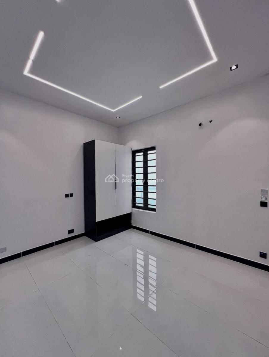 Contemporary 5 Bedroom Fully Detached Home, Ologolo, Lekki, Lagos, Detached Duplex for Sale