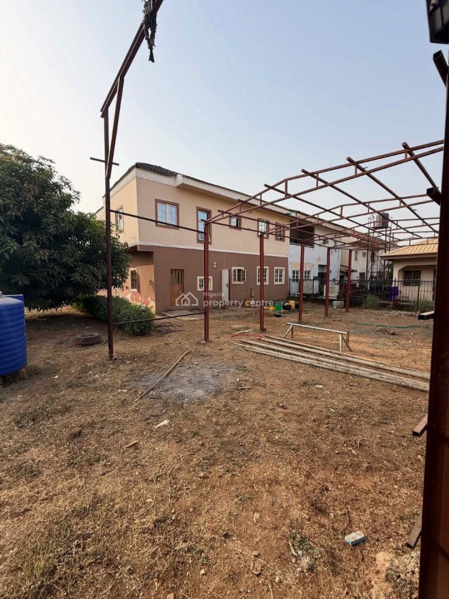 5bedroom Terrace Duplex Sitting on 750sqm, Gude, Apo, Abuja, Terraced Duplex for Sale