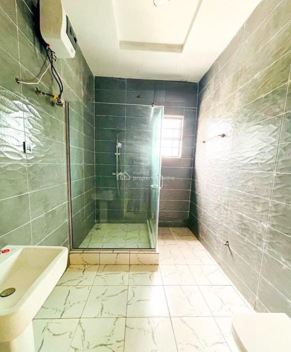 Super Distress Deal 4 Bedroom Terrace Duplex with Self Compound, Orchid, Lekki, Lagos, Terraced Duplex for Sale