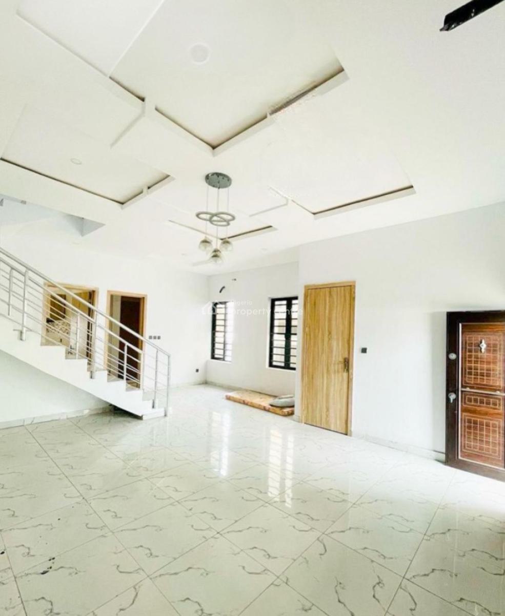 Super Distress Deal 4 Bedroom Terrace Duplex with Self Compound, Orchid, Lekki, Lagos, Terraced Duplex for Sale