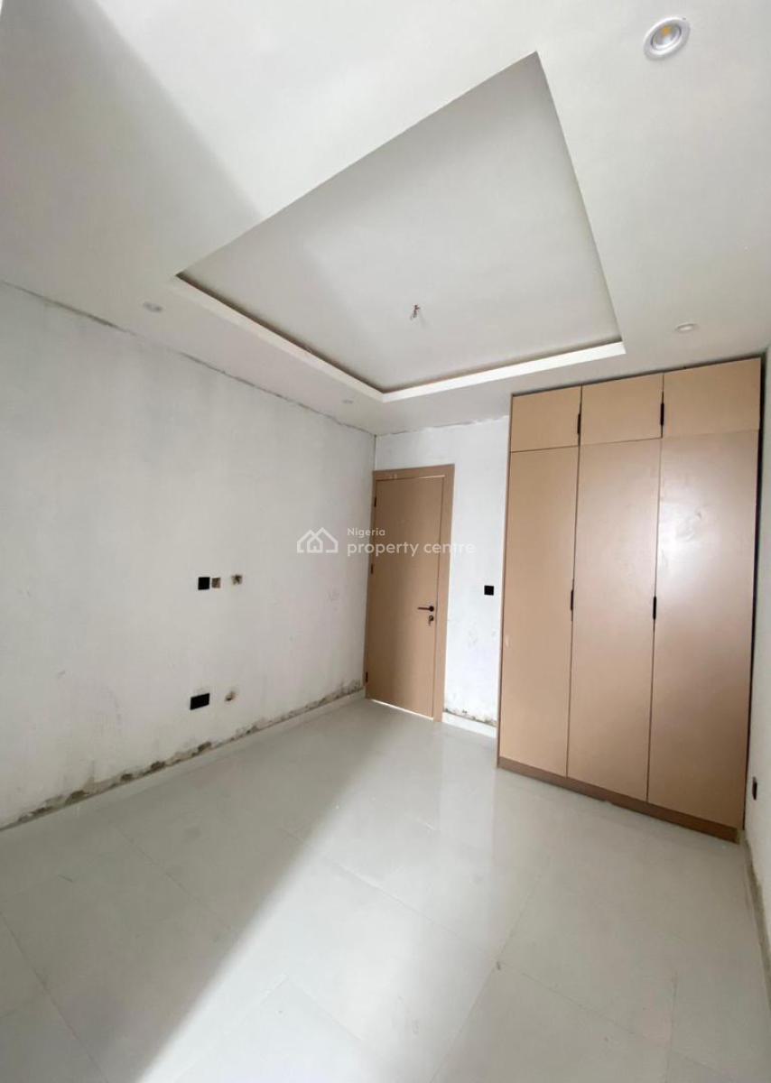 Newly Built Serviced 3 Bedroom Penthouse with Elevator, Off Freedom Way, Lekki Phase 1, Lekki, Lagos, Block of Flats for Sale