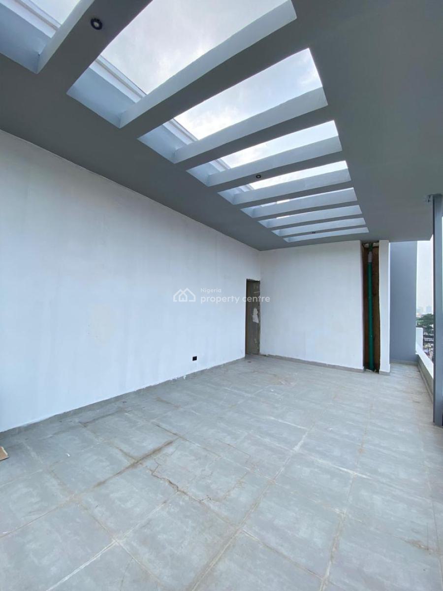 Newly Built Serviced 3 Bedroom Penthouse with Elevator, Off Freedom Way, Lekki Phase 1, Lekki, Lagos, Block of Flats for Sale