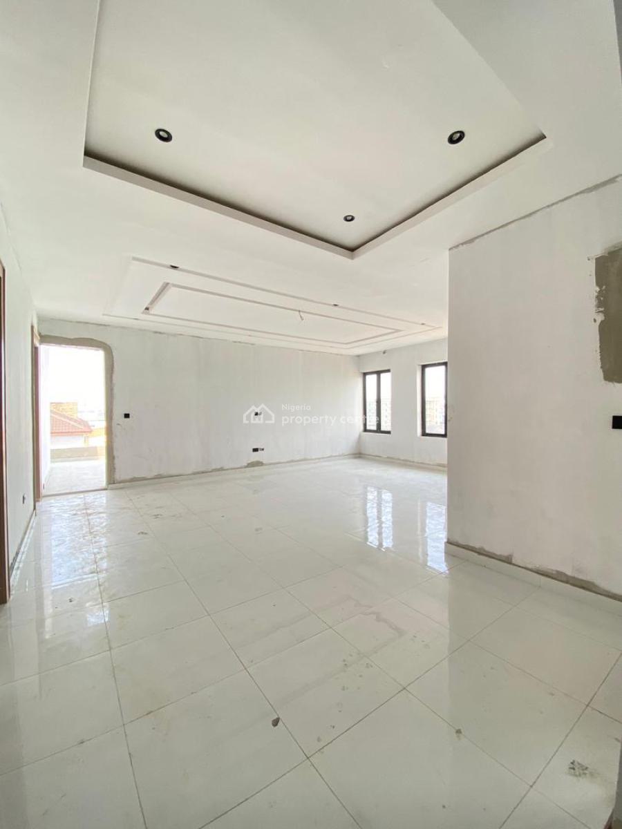 Newly Built Serviced 3 Bedroom Penthouse with Elevator, Off Freedom Way, Lekki Phase 1, Lekki, Lagos, Block of Flats for Sale