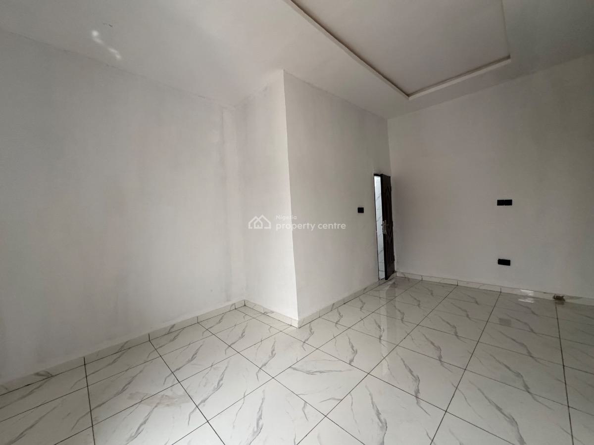 2/3bedroom Terrace with Bq, Ajah, Lagos, Terraced Duplex for Sale