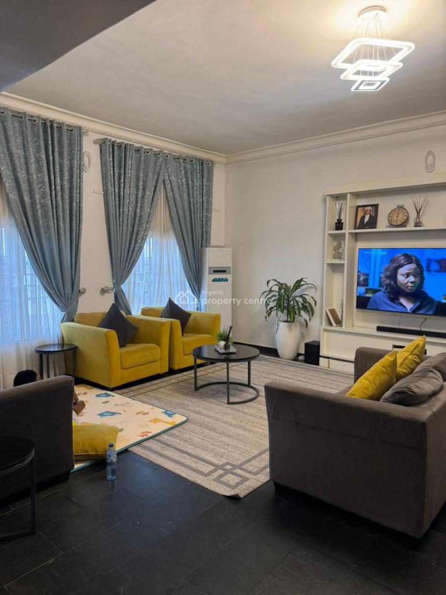 a 3 Bedroom Apartment Available(selling Without The Properties), in a Lovely Estate, Jabi, Abuja, Flat / Apartment for Sale