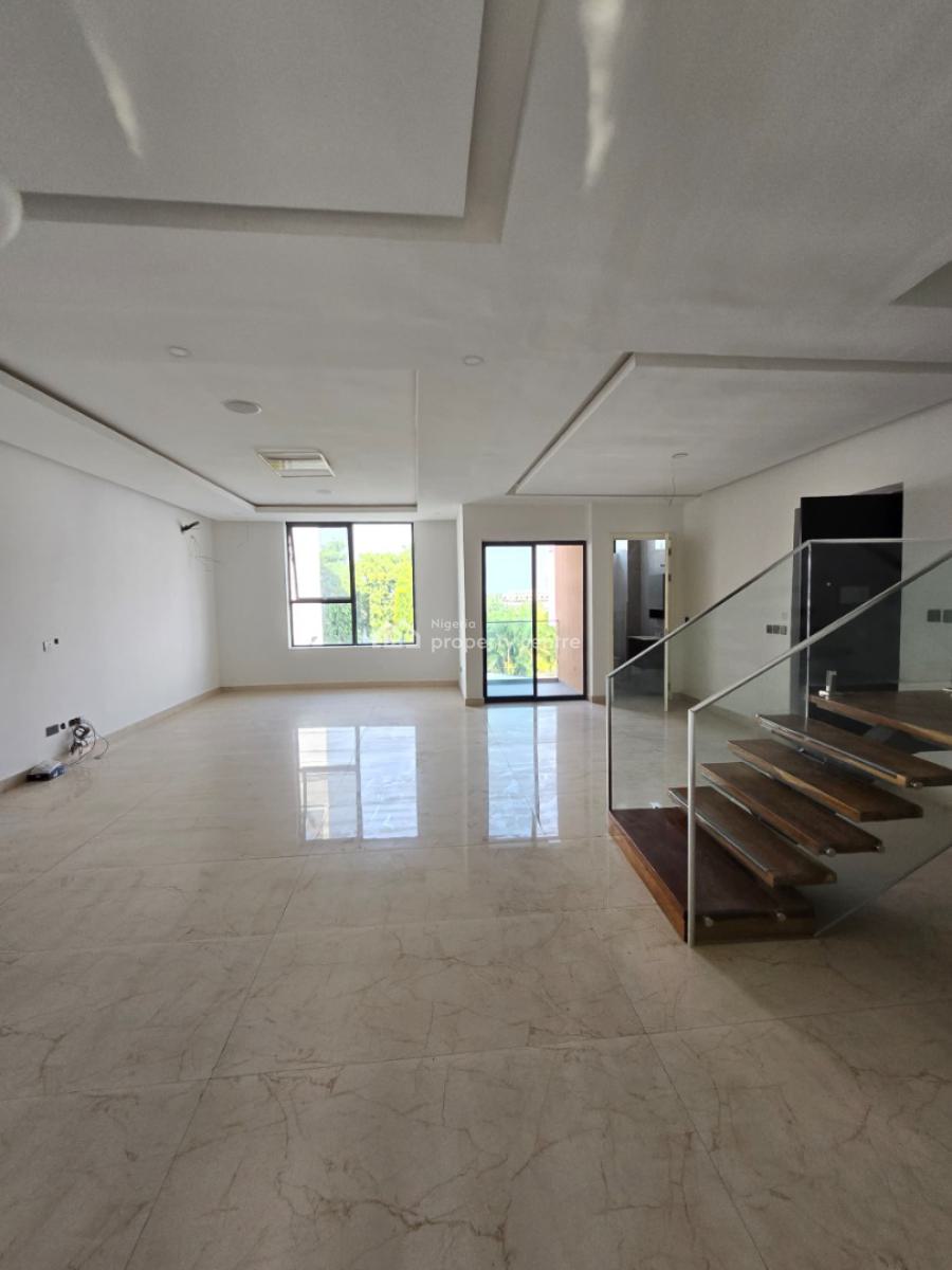 Tastefully Finished Serviced 4 Bedroom Maisonette with a Room Bq, Lekki Phase 1, Lekki, Lagos, Terraced Duplex for Sale