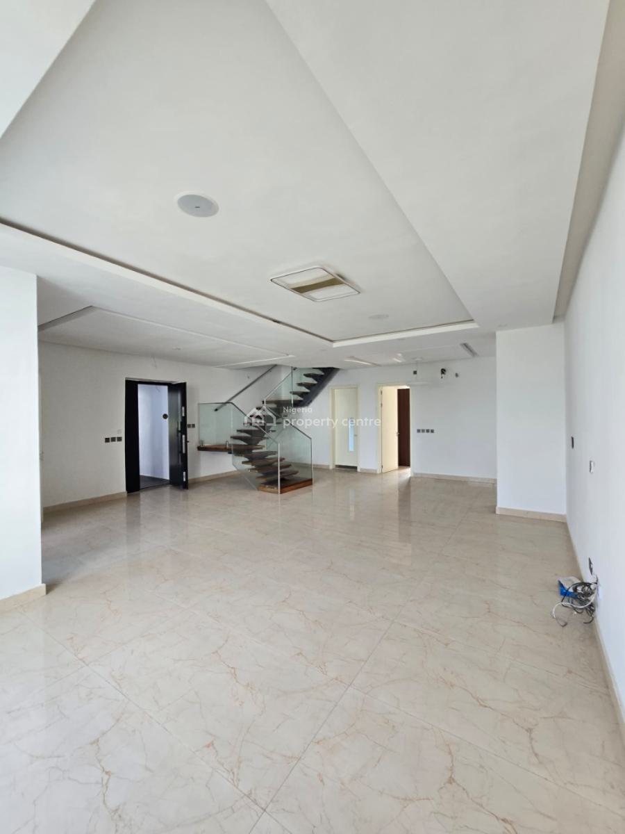 Tastefully Finished Serviced 4 Bedroom Maisonette with a Room Bq, Lekki Phase 1, Lekki, Lagos, Terraced Duplex for Sale