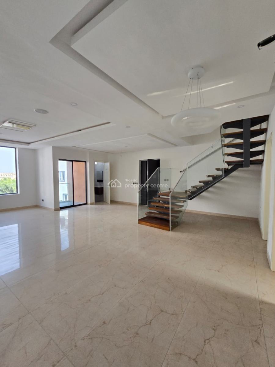 Tastefully Finished Serviced 4 Bedroom Maisonette with a Room Bq, Lekki Phase 1, Lekki, Lagos, Terraced Duplex for Sale