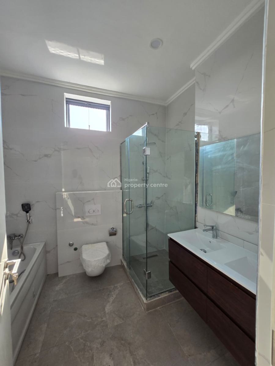 Tastefully Finished Serviced 4 Bedroom Maisonette with a Room Bq, Lekki Phase 1, Lekki, Lagos, Terraced Duplex for Sale