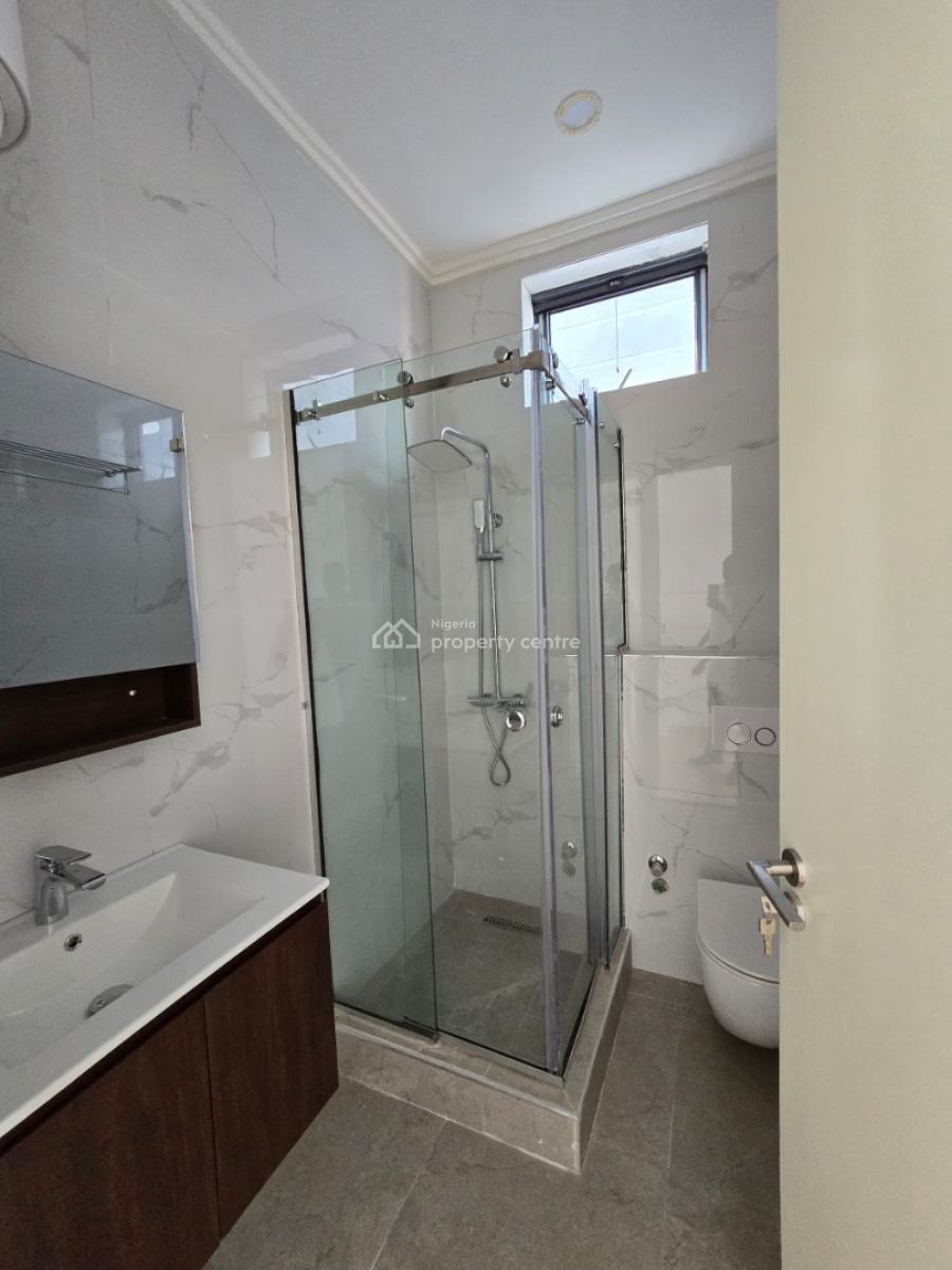 Tastefully Finished Serviced 4 Bedroom Maisonette with a Room Bq, Lekki Phase 1, Lekki, Lagos, Terraced Duplex for Sale