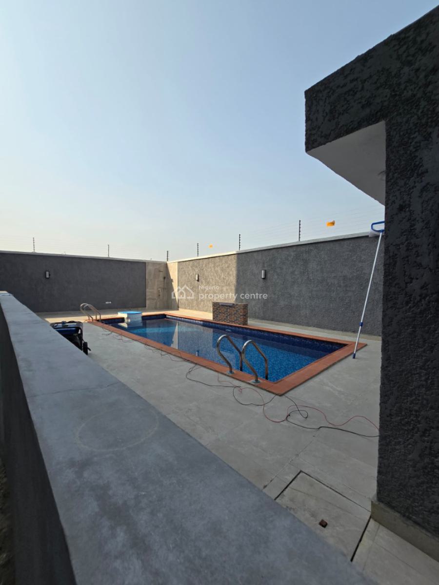 Tastefully Finished Serviced 4 Bedroom Maisonette with a Room Bq, Lekki Phase 1, Lekki, Lagos, Terraced Duplex for Sale