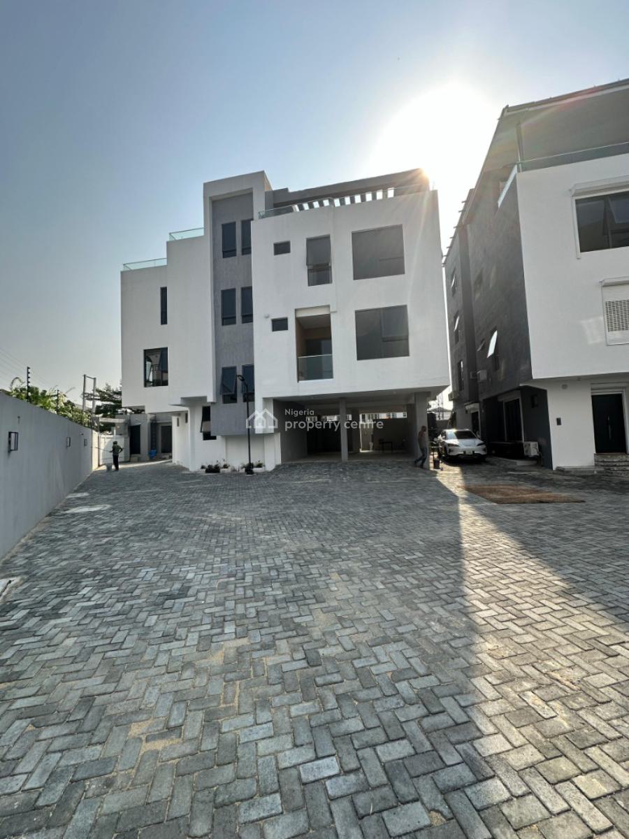 Tastefully Finished Serviced 4 Bedroom Maisonette with a Room Bq, Lekki Phase 1, Lekki, Lagos, Terraced Duplex for Sale