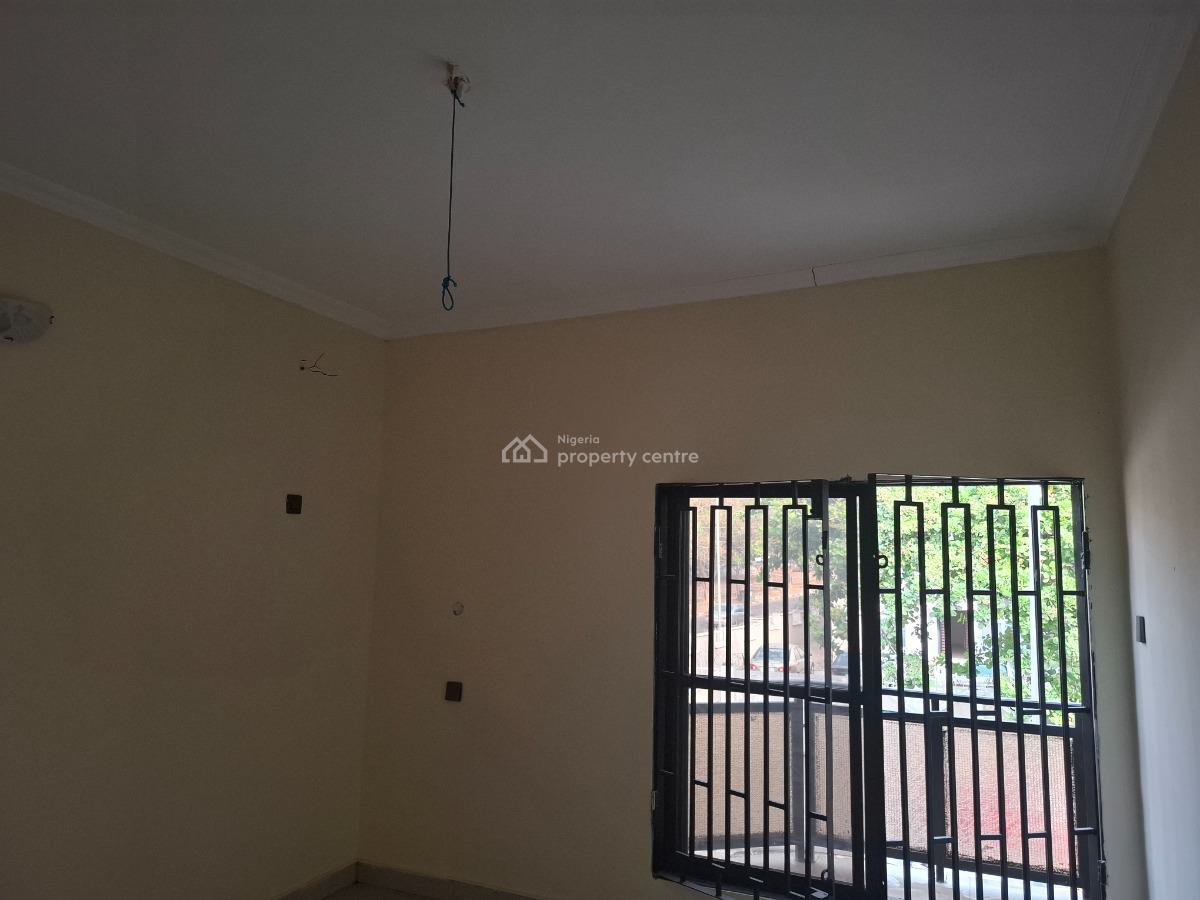 Nice 3 Bedroom Flat with Bq for Office Or Residence, Wuse Zone 4 By Wuse2, Zone 4, Wuse, Abuja, Flat / Apartment for Rent