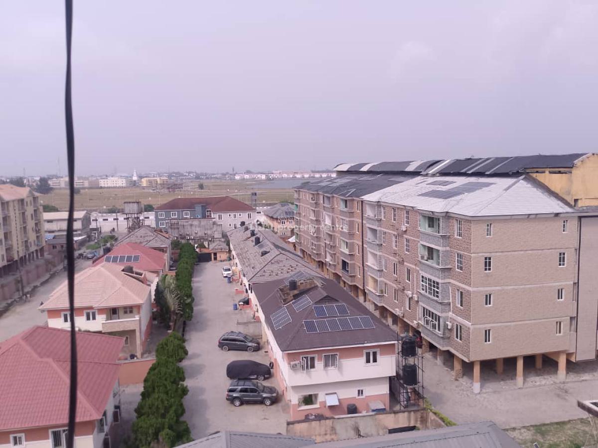 Luxury 3 Bedroom Massonate with 2 Sitting Room, Atlantic View Estate, Lekki, Lagos, Flat / Apartment for Rent