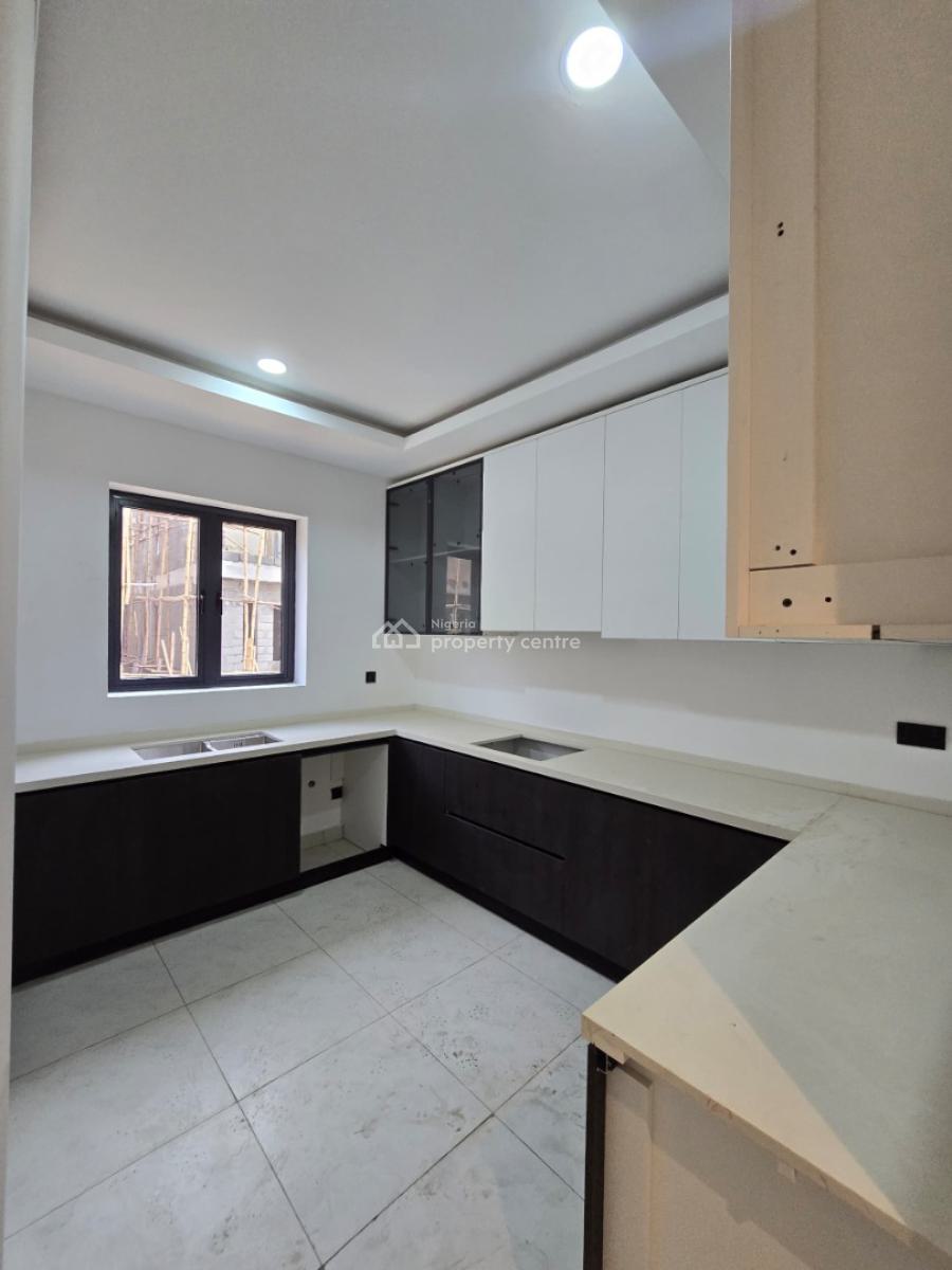 Contemporary Luxury Designed Serviced 4 Bedroom Semi-detached with Bq, Lekki Phase 1, Lekki, Lagos, Semi-detached Duplex for Sale