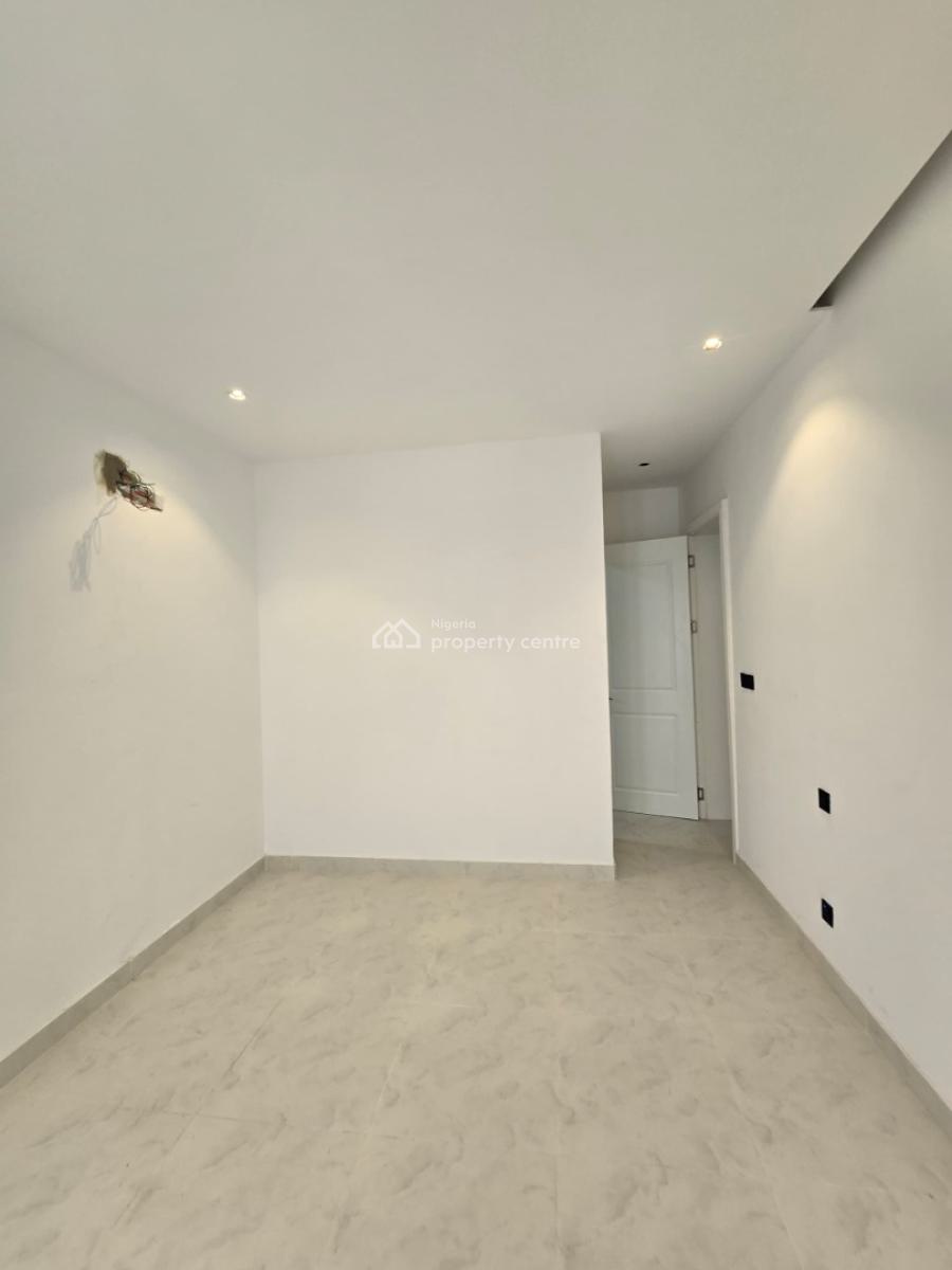 Contemporary Luxury Designed Serviced 4 Bedroom Semi-detached with Bq, Lekki Phase 1, Lekki, Lagos, Semi-detached Duplex for Sale