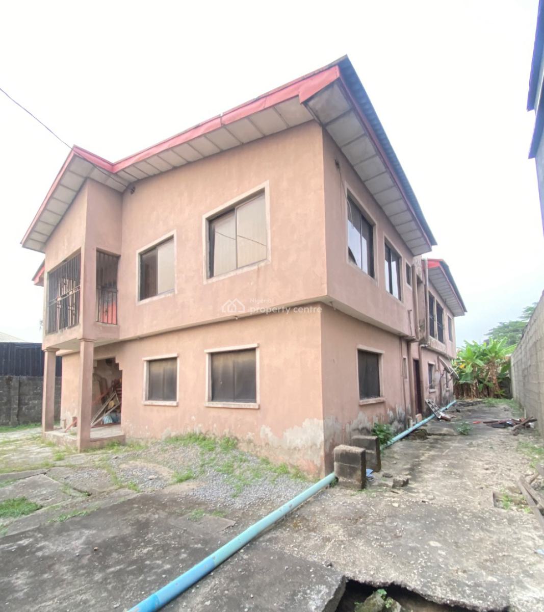 Commercial Old 6bedroom House Directly Facing Eputu/awoyaya Major Road, Directly Facing The Tarred Road, Eputu, Ibeju Lekki, Lagos, Detached Duplex for Sale