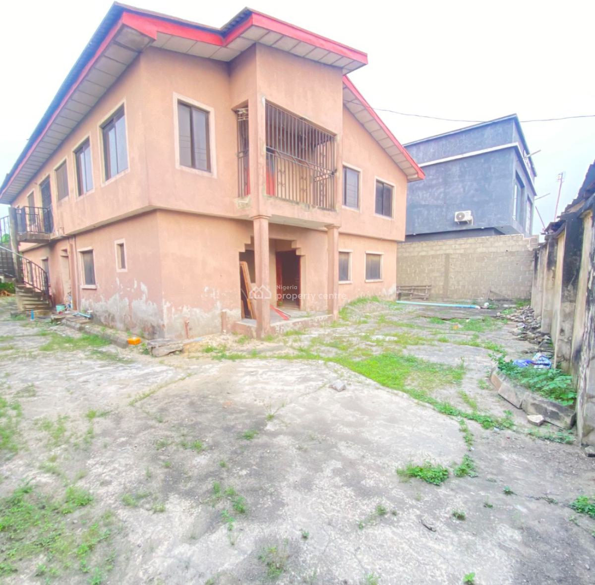Commercial Old 6bedroom House Directly Facing Eputu/awoyaya Major Road, Directly Facing The Tarred Road, Eputu, Ibeju Lekki, Lagos, Detached Duplex for Sale
