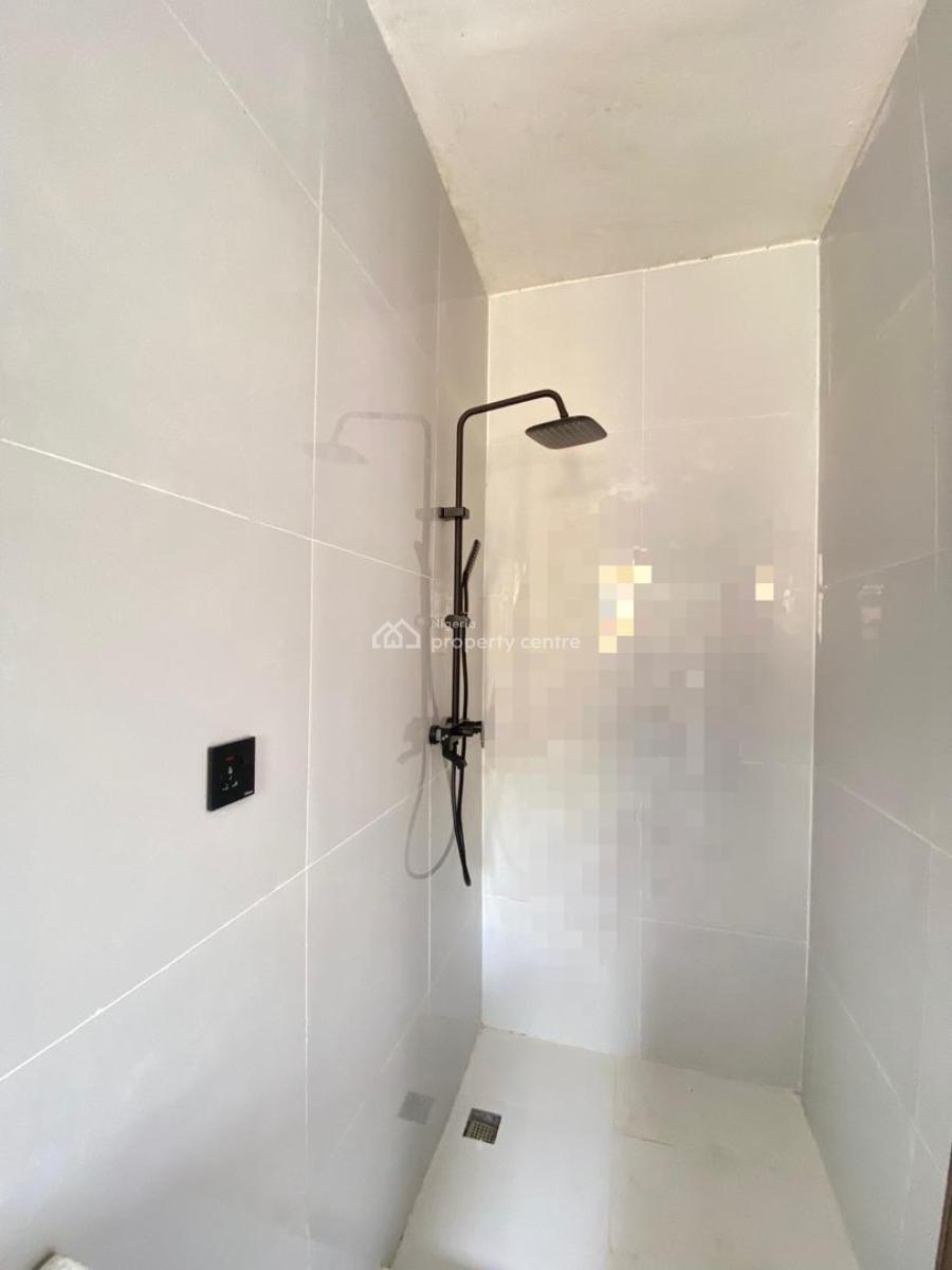 Tastefully Finished 2-bedroom Serviced Apartment with Elevator & Pool, Lekki Phase 1, Lekki, Lagos, Flat / Apartment for Sale