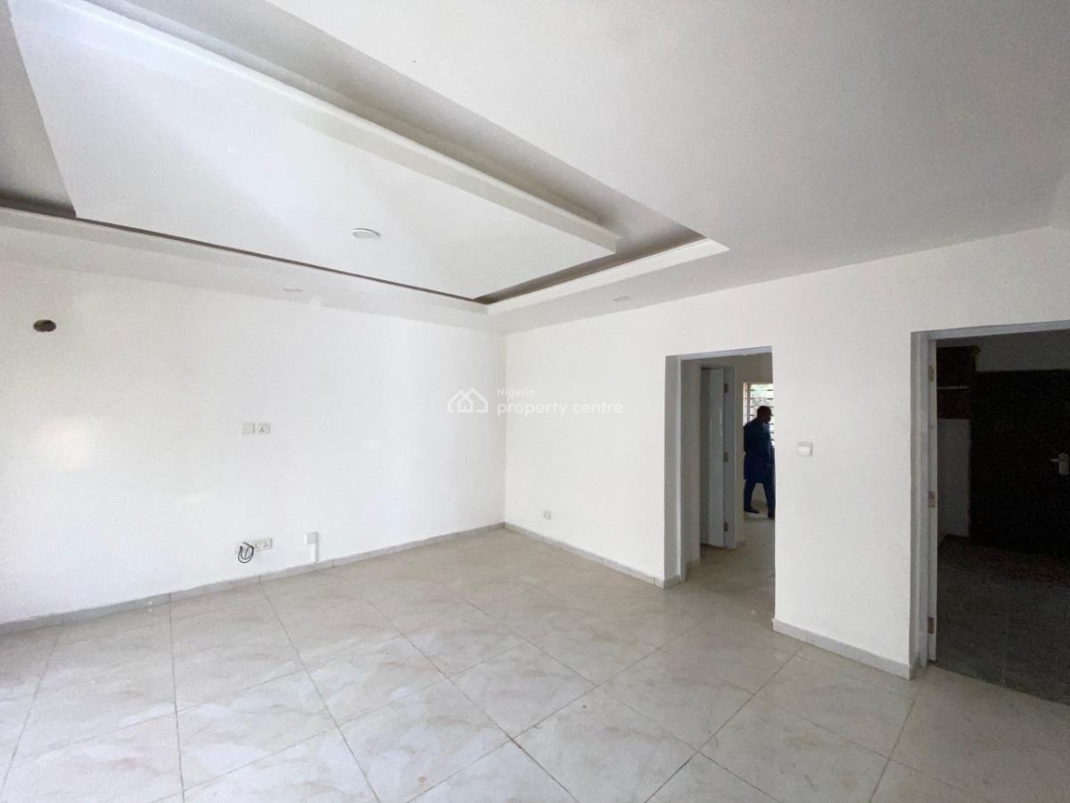 Lovely  4 Bedroom Available, in a Secured Estate, Life Camp, Abuja, Flat / Apartment for Rent