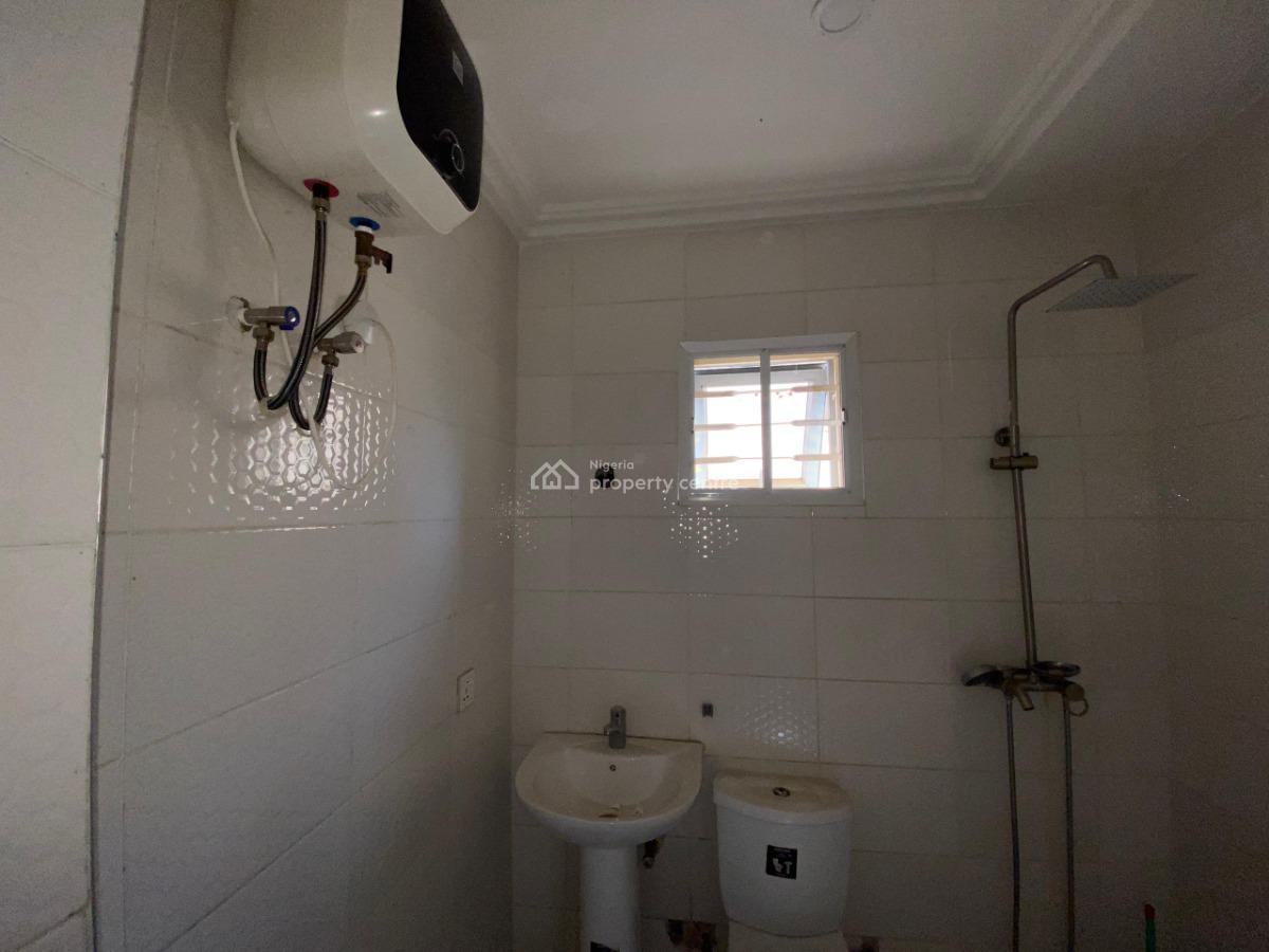 Lovely  4 Bedroom Available, in a Secured Estate, Life Camp, Abuja, Flat / Apartment for Rent