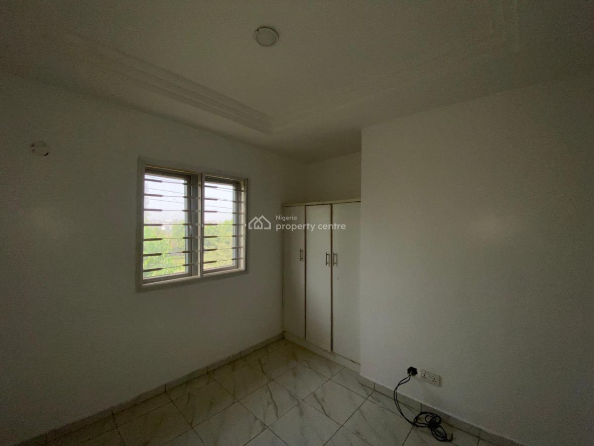 Lovely  4 Bedroom Available, in a Secured Estate, Life Camp, Abuja, Flat / Apartment for Rent