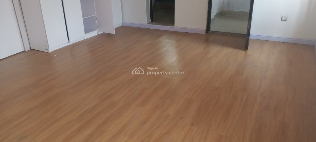 2 Bedroom, Off Adminraly Way Lekki Phase1, Lekki, Lagos, Flat / Apartment for Rent