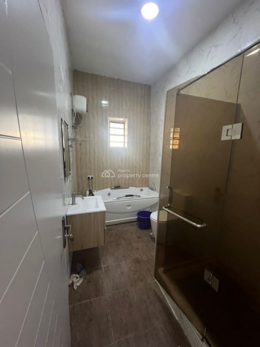 Brand New Standard,  Spacious, Serviced Masters Bedroom Studio, Ikota, Lekki, Ikota, Lekki, Lagos, Flat / Apartment for Rent