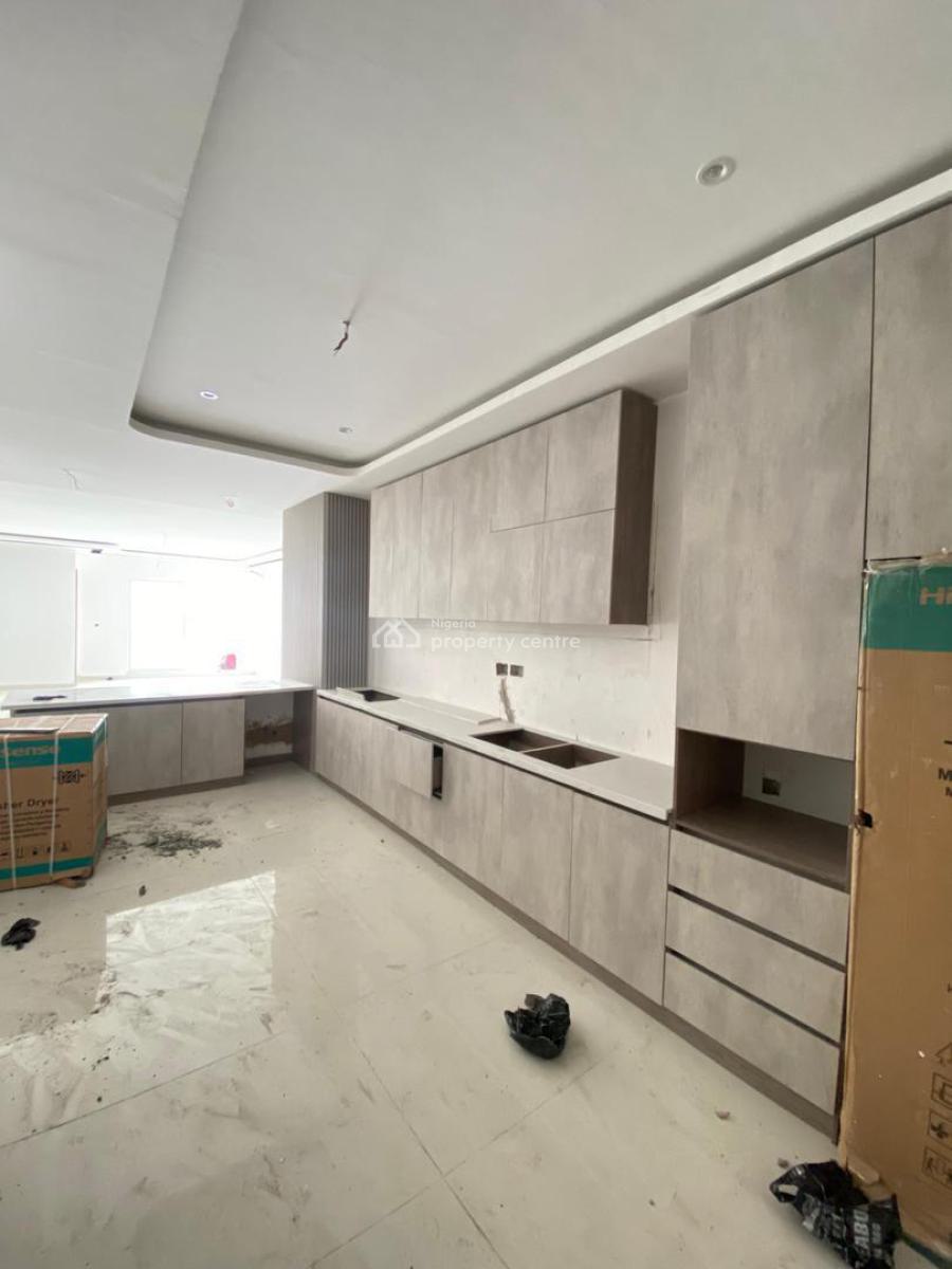 Excellent 3 Bedroom Serviced Apartment Within a Serene Environment, Lekki Phase 1, Lekki, Lagos, House for Sale