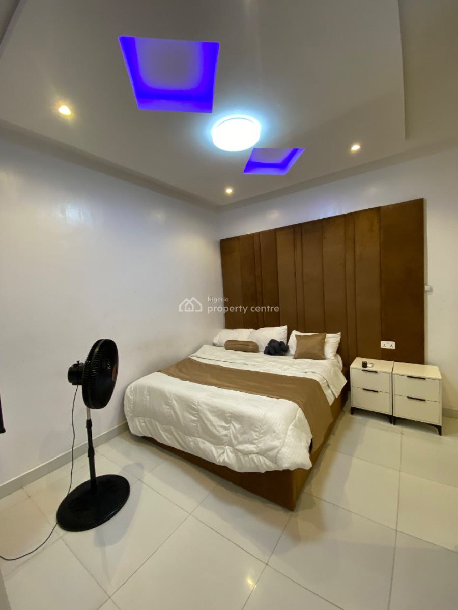Fully Furnished One Bedroom Apartment Upstairs, Gracious Court Lbs Lekki, Ajah, Lagos, Flat / Apartment for Rent