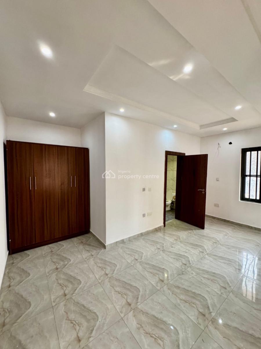 Luxury 3 Bedroom Apartment with Excellent Facility, Lekki Phase 1, Lekki, Lagos, Flat / Apartment for Rent