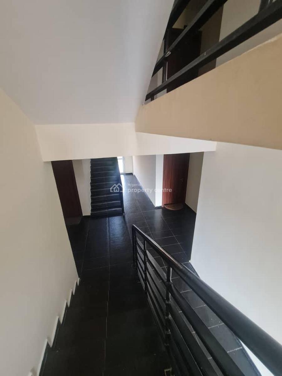 Clean 1 Bedroom Flat, Tarred. Road, Pay & Packin, Unfurnished, Wuye, Abuja, Flat / Apartment for Rent