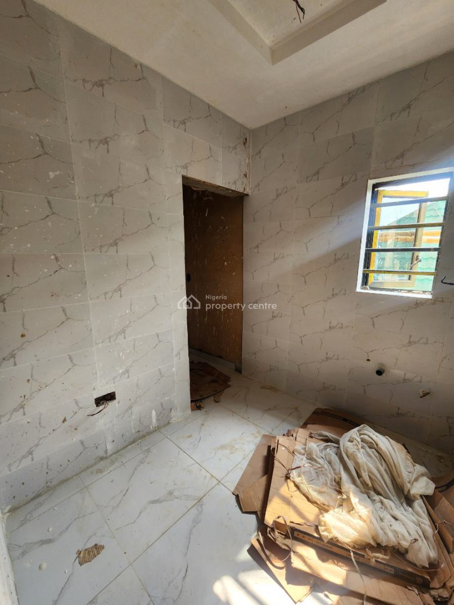 Newly Built 2 Bedroom Flat, Adeshina Street Off Adekunle Kuye Via Agbonyin Avenue, Adelabu, Surulere, Lagos, Block of Flats for Sale