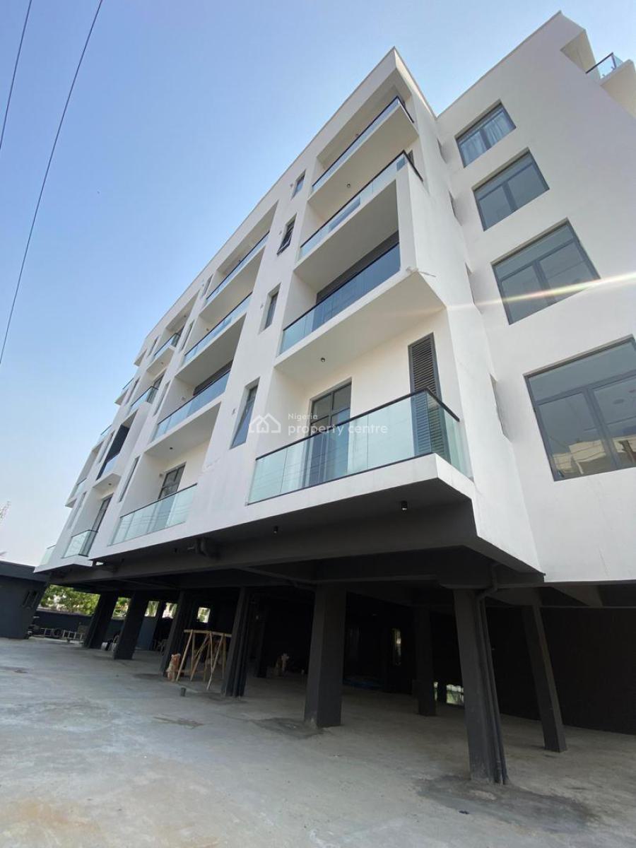 Amazing 2 Bedroom Apartment with an Elevator,bq,pool and Gym, Lekki Phase 1, Lekki, Lagos, Flat / Apartment for Sale