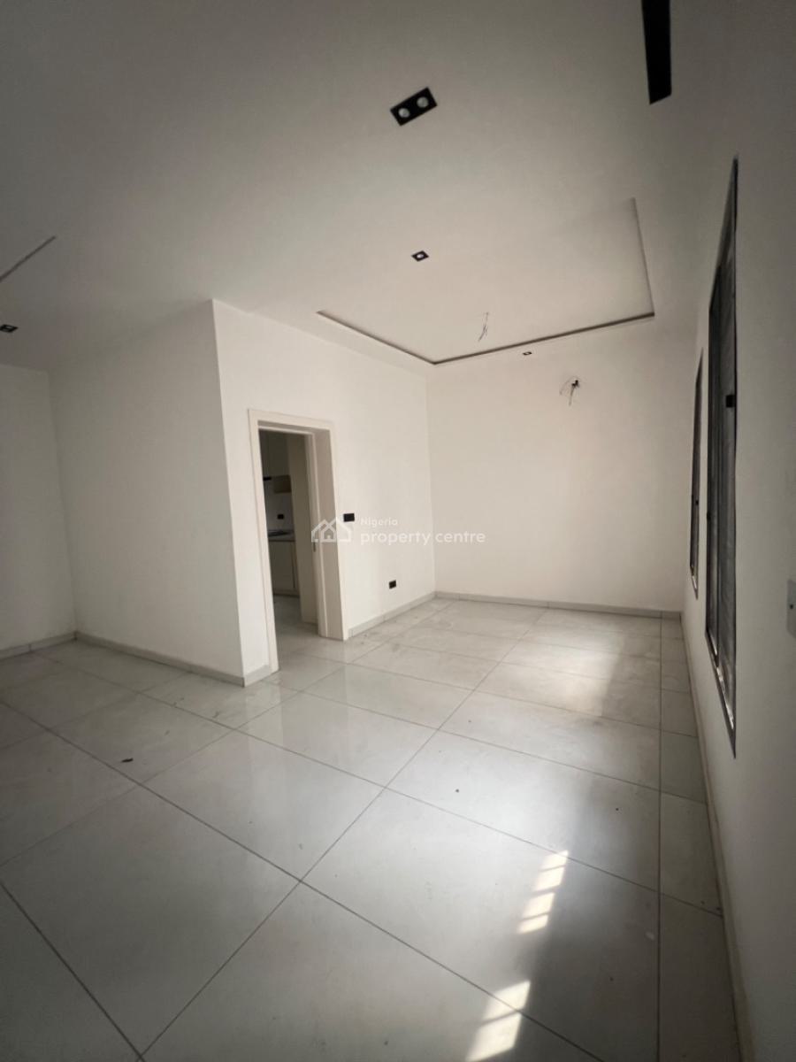 Nicely Built 4 Bedroom Duplex, Lekki Phase 1, Lekki, Lagos, Terraced Duplex for Sale