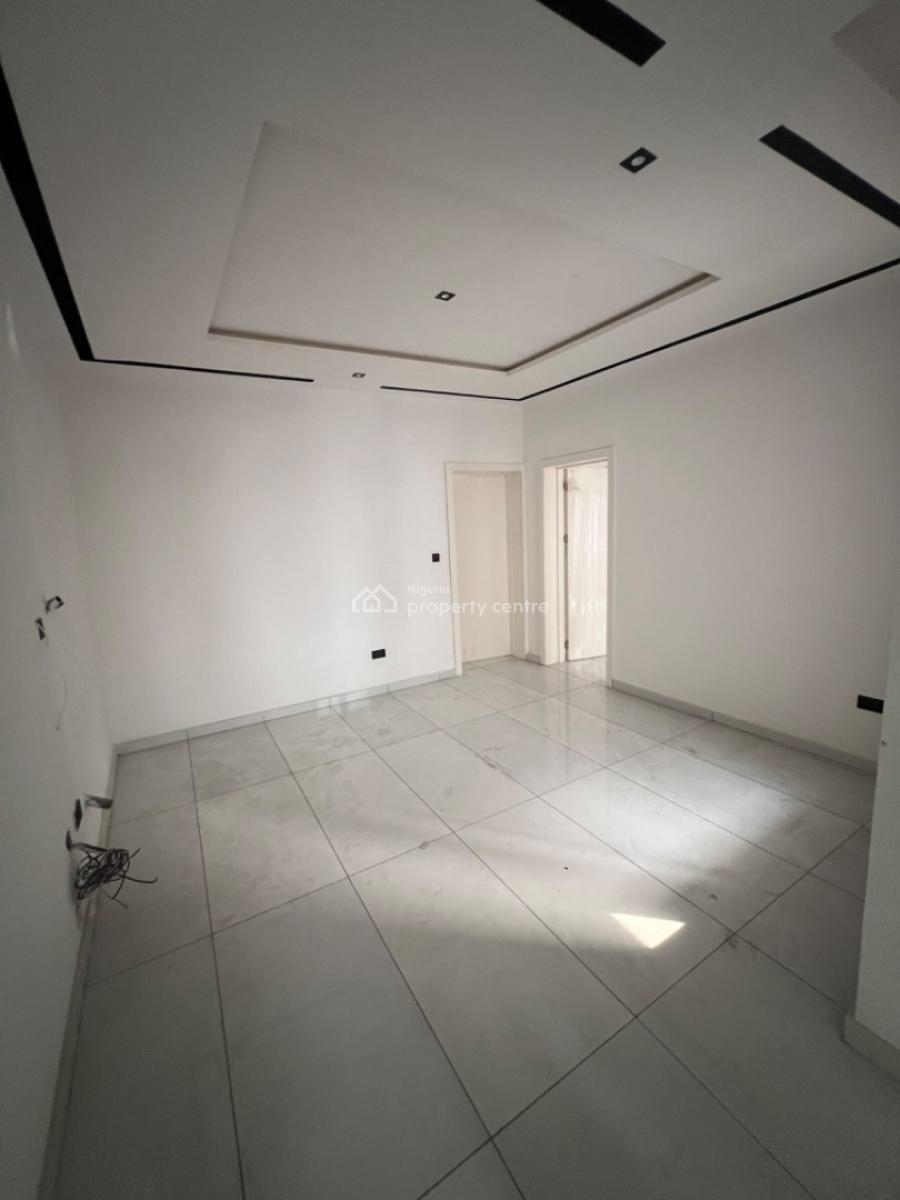 Nicely Built 4 Bedroom Duplex, Lekki Phase 1, Lekki, Lagos, Terraced Duplex for Sale