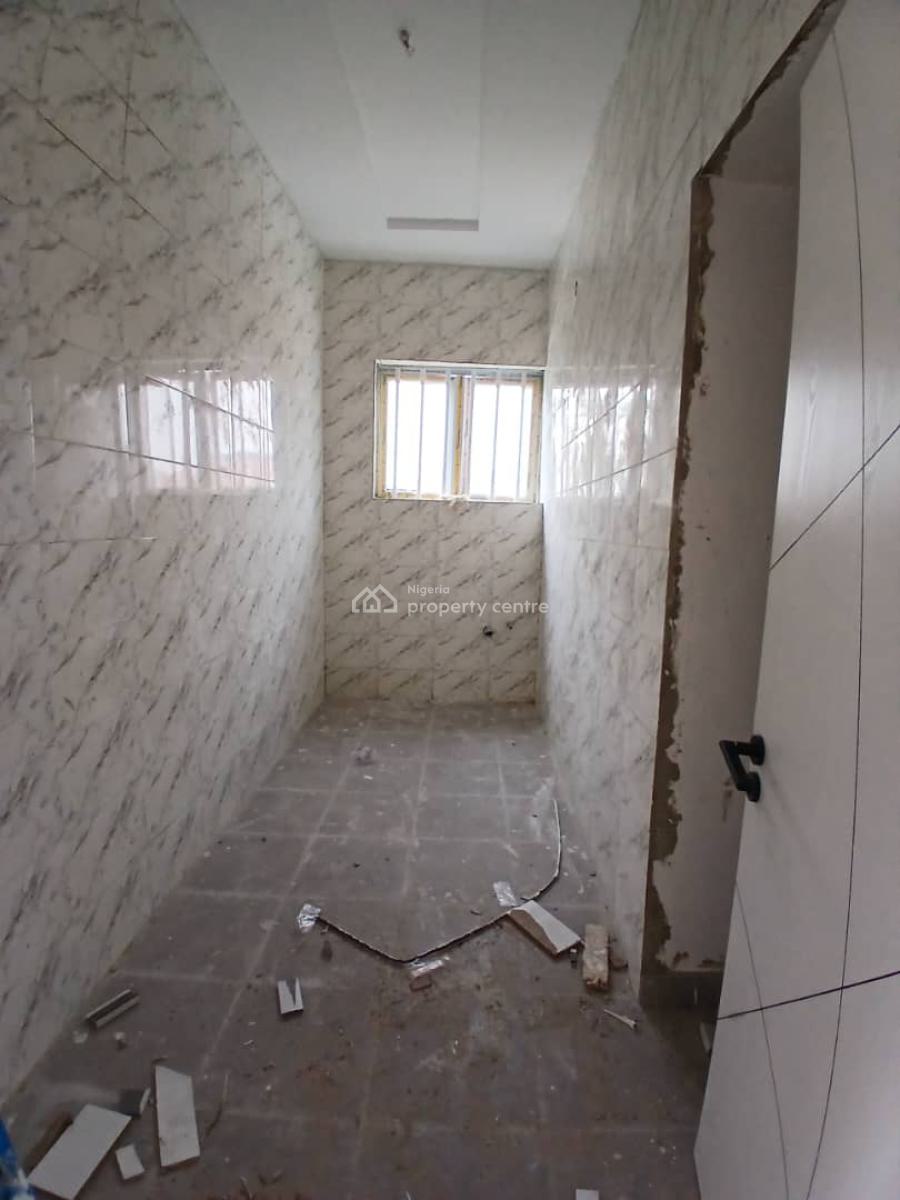 a Luxury 2 Bedrooms Flat, Addo Road, Badore, Ajah, Lagos, Flat / Apartment for Rent