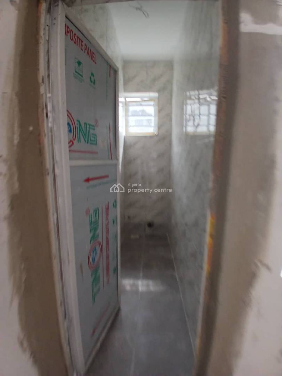 a Luxury 2 Bedrooms Flat, Addo Road, Badore, Ajah, Lagos, Flat / Apartment for Rent