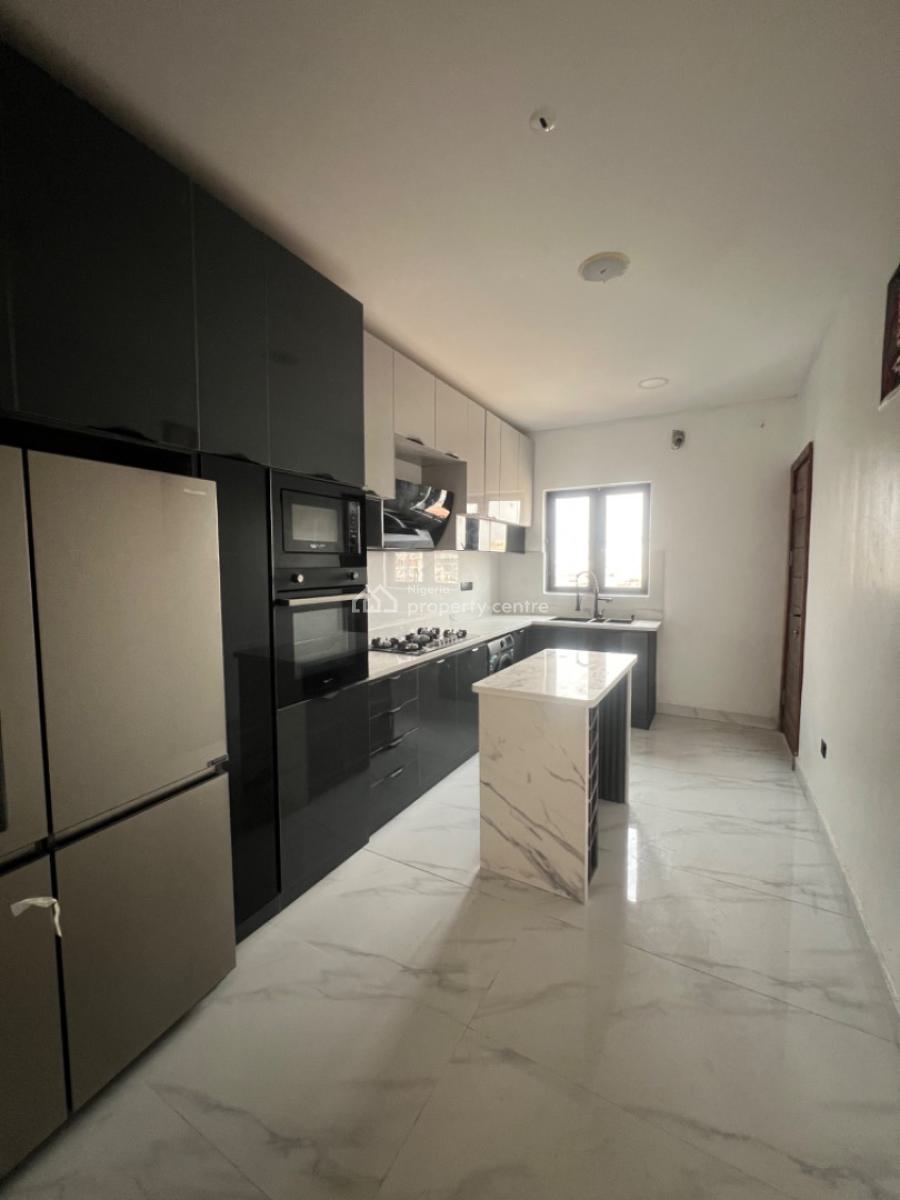 Exclusive & Smart 2 Bedroom Apartment, Lekki Phase 1, Lekki, Lagos, Flat / Apartment for Sale