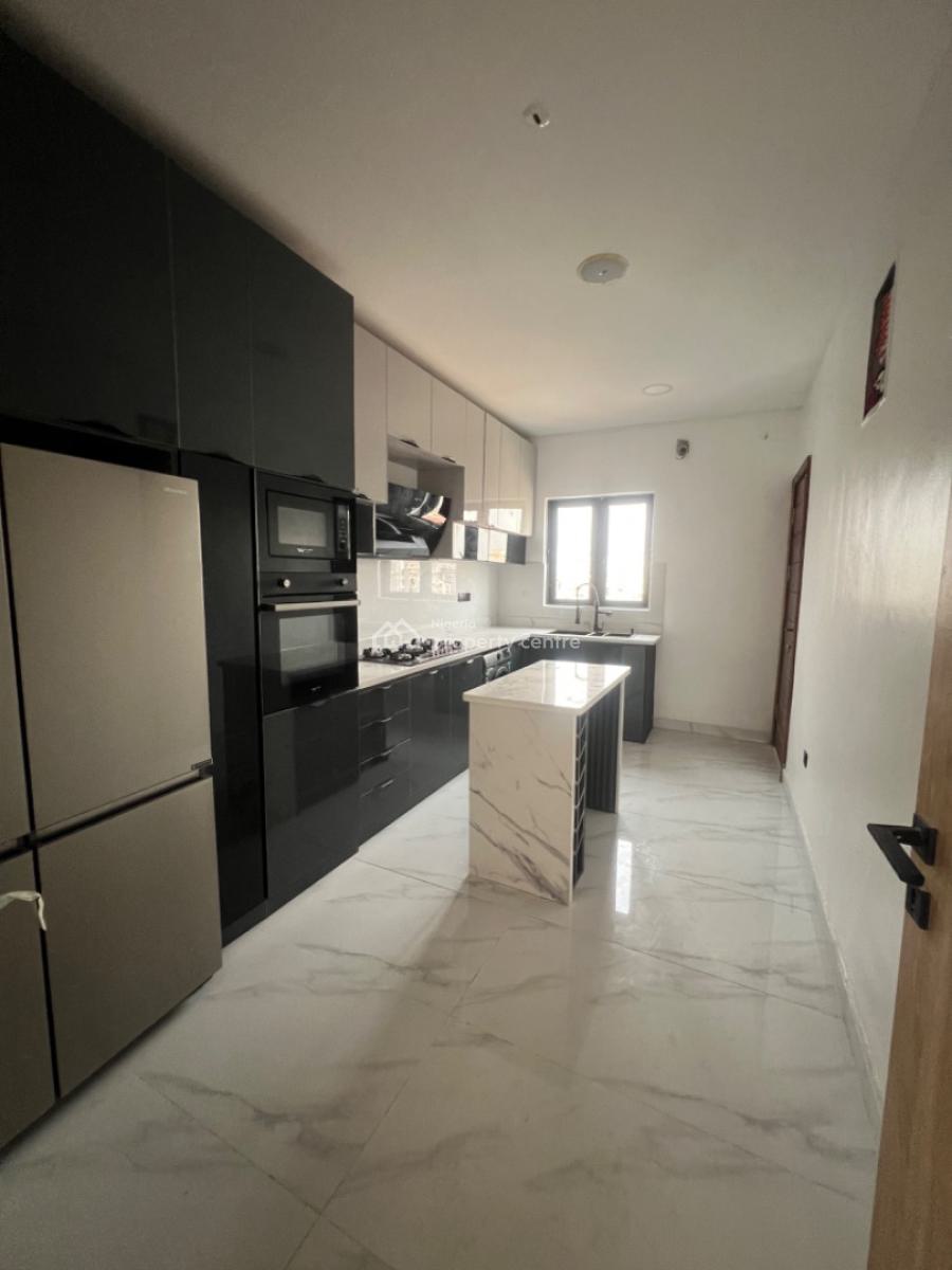 Exclusive & Smart 2 Bedroom Apartment, Lekki Phase 1, Lekki, Lagos, Flat / Apartment for Sale