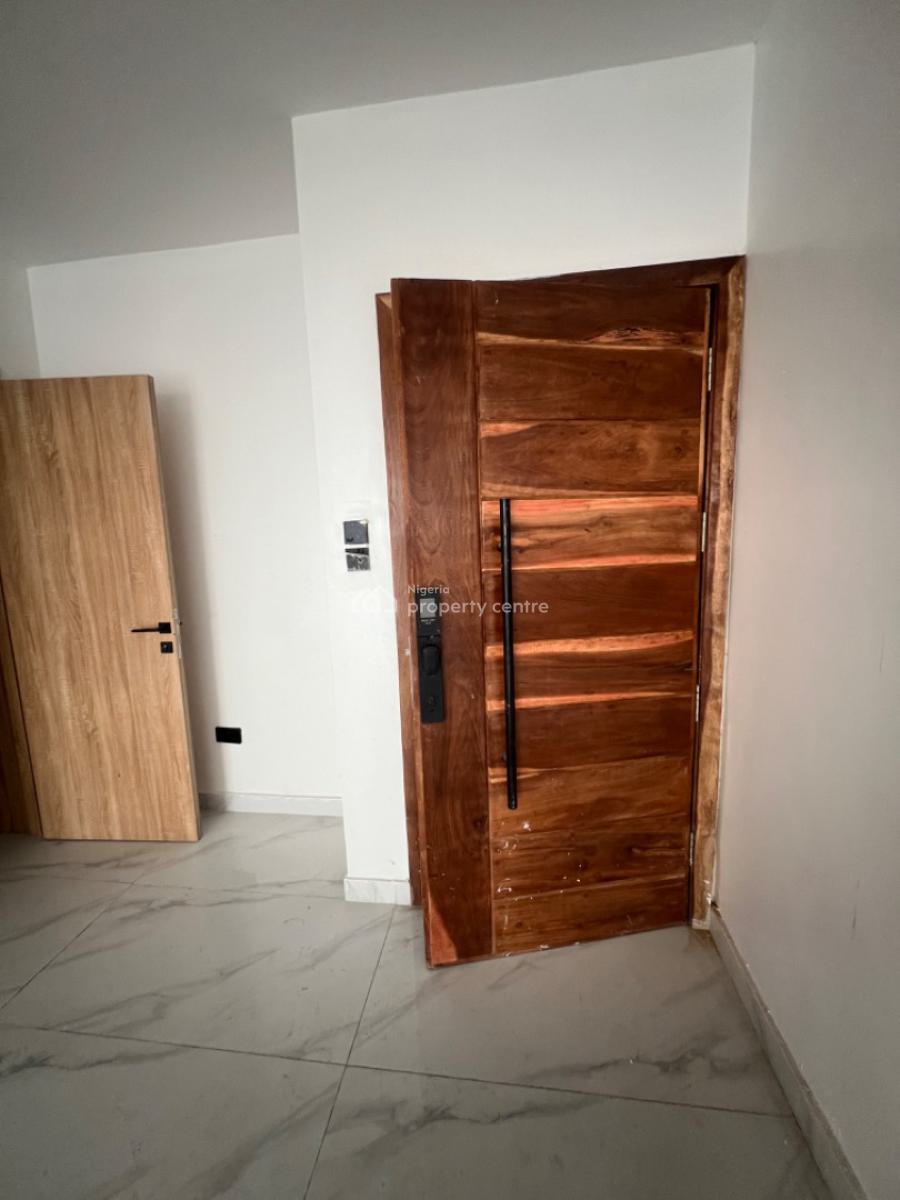 Exclusive & Smart 2 Bedroom Apartment, Lekki Phase 1, Lekki, Lagos, Flat / Apartment for Sale