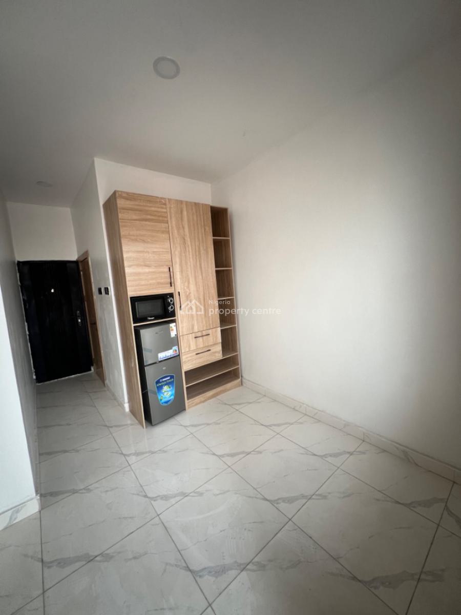 Exclusive & Smart 2 Bedroom Apartment, Lekki Phase 1, Lekki, Lagos, Flat / Apartment for Sale